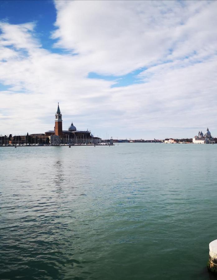 Ca' Luciano Biennale Apartment Venice Exterior photo